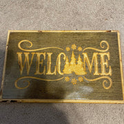 Welcome routed Christmas holiday theme sign